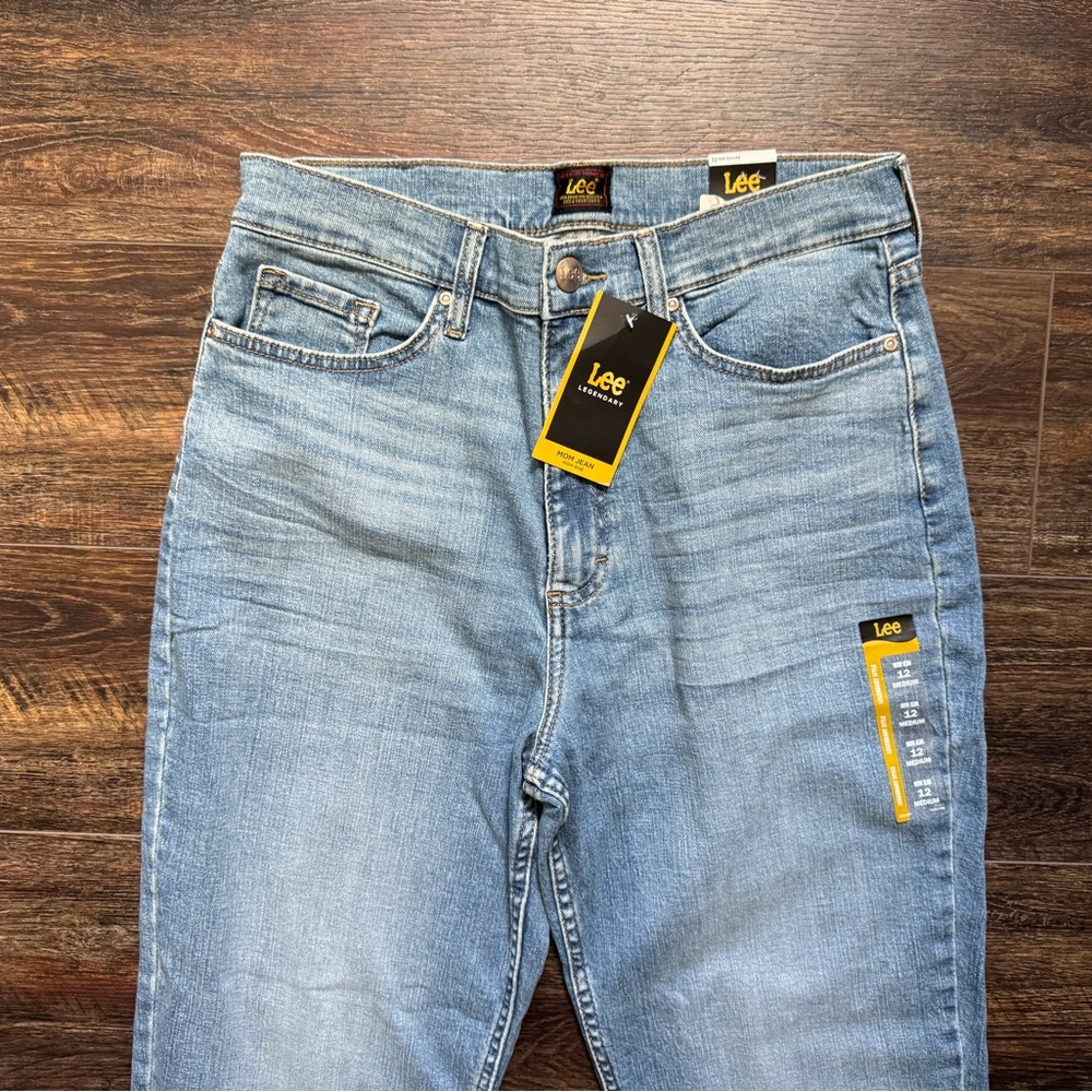 NWT LEE Mom Jeans 12 - Picture 2 of 5